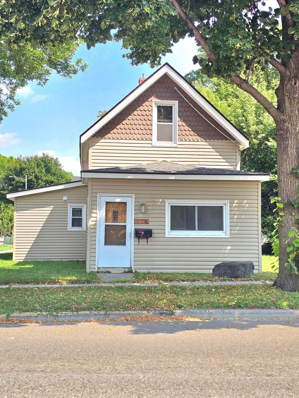 801 5th Street SW Willmar, MN 56201