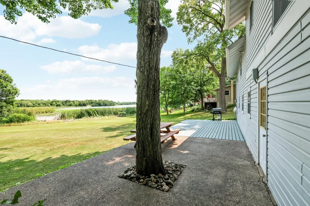 10574 Arnold Circle NW Monticello, MN 55362