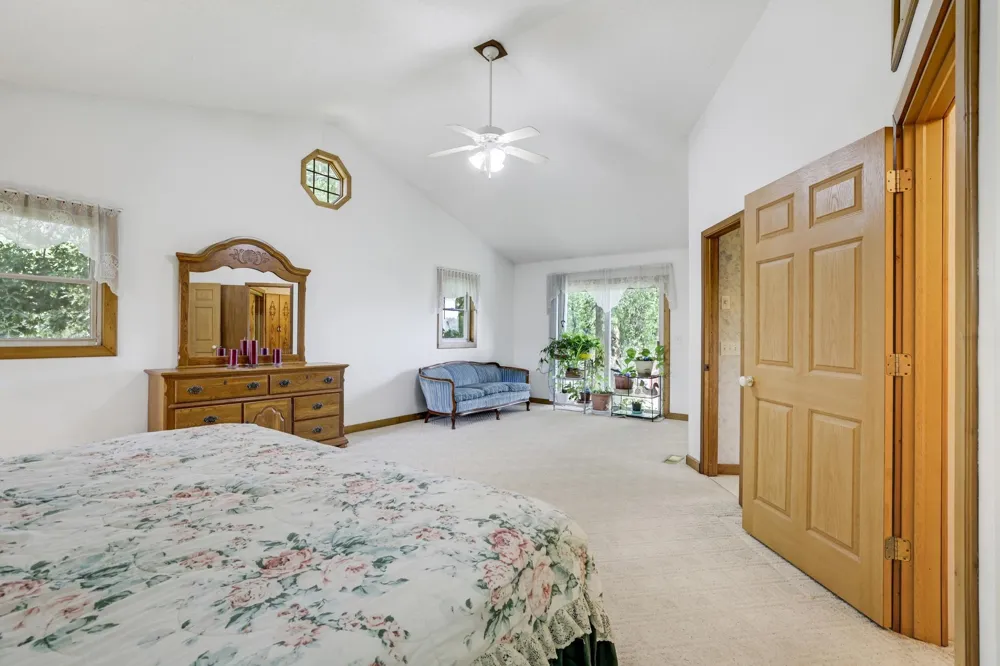 10574 Arnold Circle NW Monticello, MN 55362