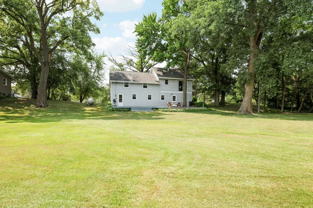 10574 Arnold Circle NW Monticello, MN 55362