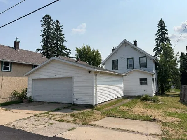 520 3rd Street NW Chisholm, MN 55719