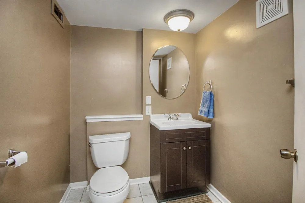 6140 Saint Croix Avenue Golden Valley, MN 55422