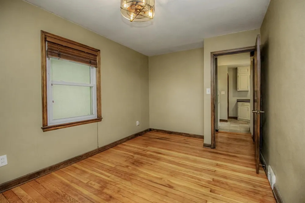 6140 Saint Croix Avenue Golden Valley, MN 55422