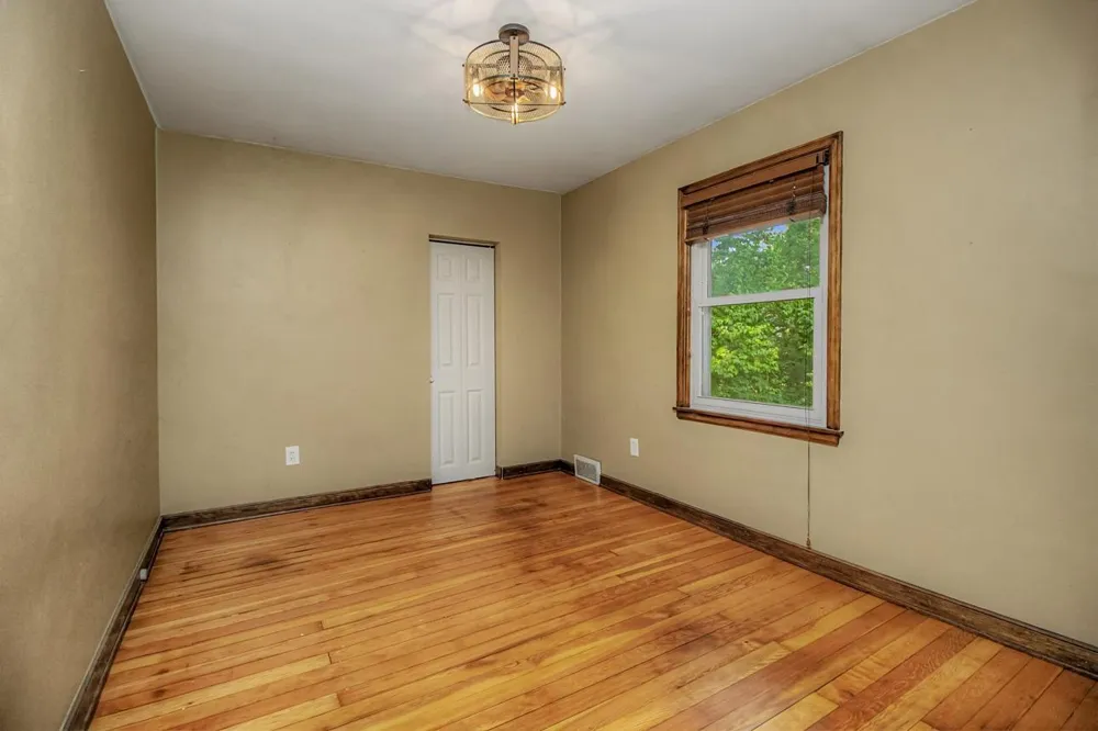 6140 Saint Croix Avenue Golden Valley, MN 55422