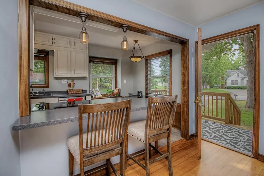 6140 Saint Croix Avenue Golden Valley, MN 55422