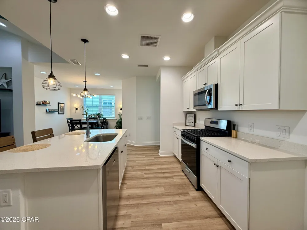 8994 Parrot Place Panama City Beach, FL 32413