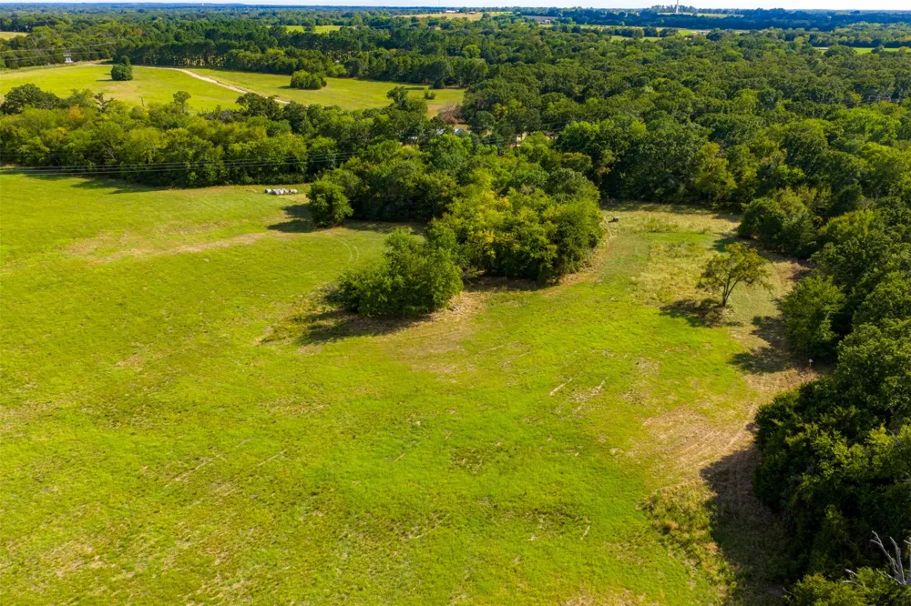10446 Fm 859 Edgewood, TX 75117