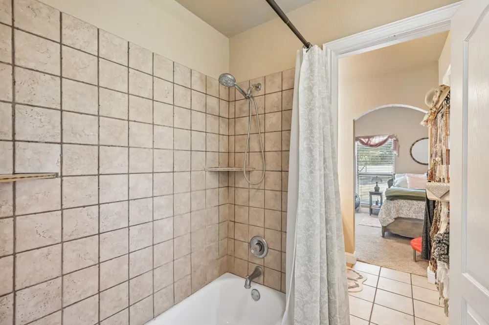145 Mc Kay Lane Weatherford, TX 76088