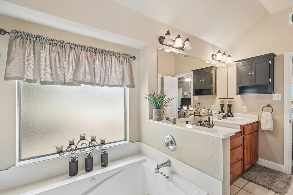 145 Mc Kay Lane Weatherford, TX 76088
