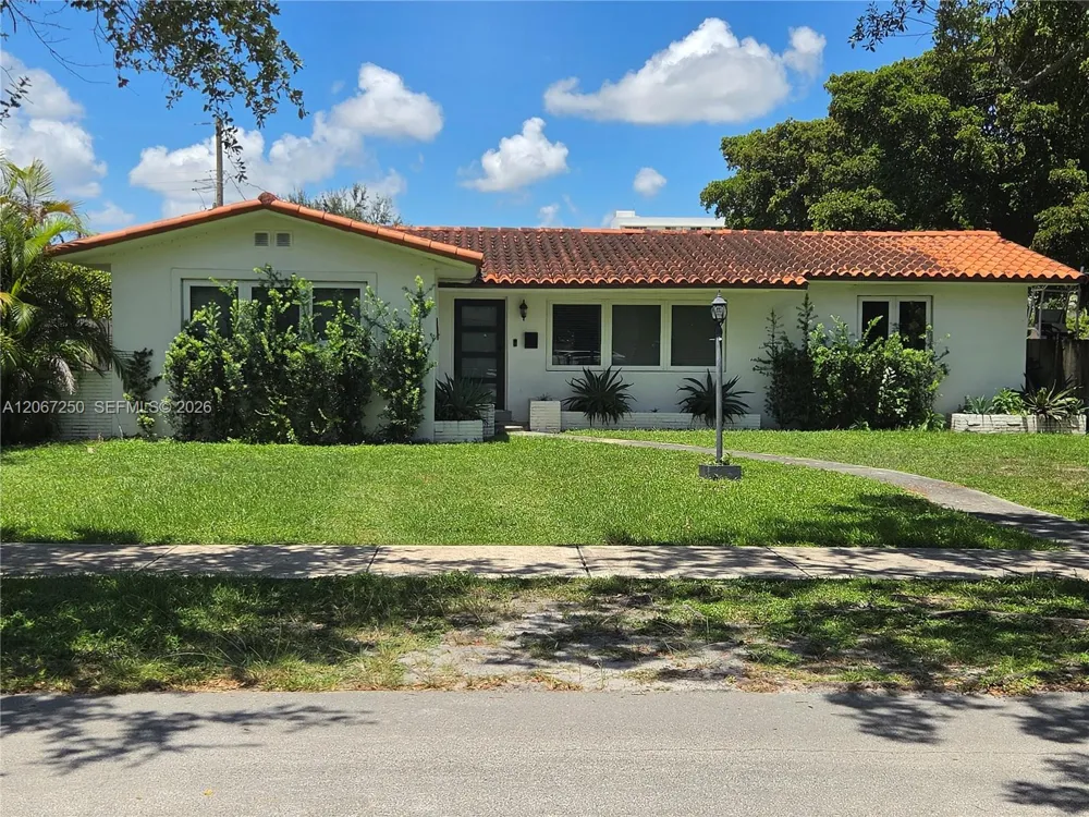 1101 Starling Ave Miami Springs, FL 33166