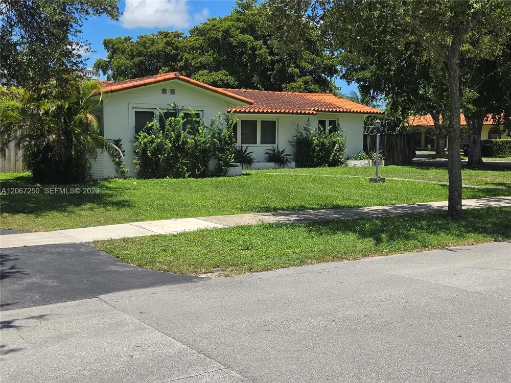 1101 Starling Ave Miami Springs, FL 33166