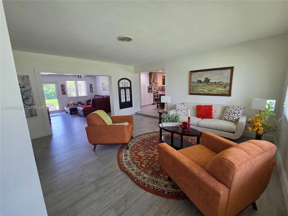 1101 Starling Ave Miami Springs, FL 33166