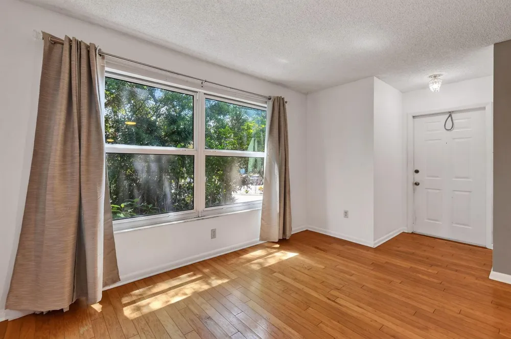 8387 SE Croft Circle #Q3 Hobe Sound, FL 33455