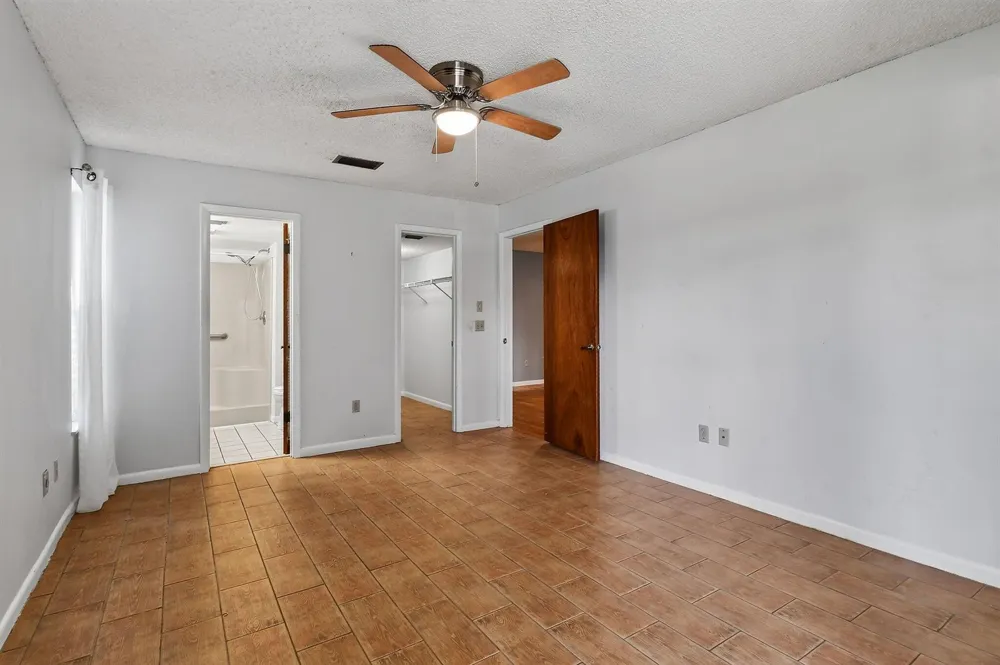 8387 SE Croft Circle #Q3 Hobe Sound, FL 33455