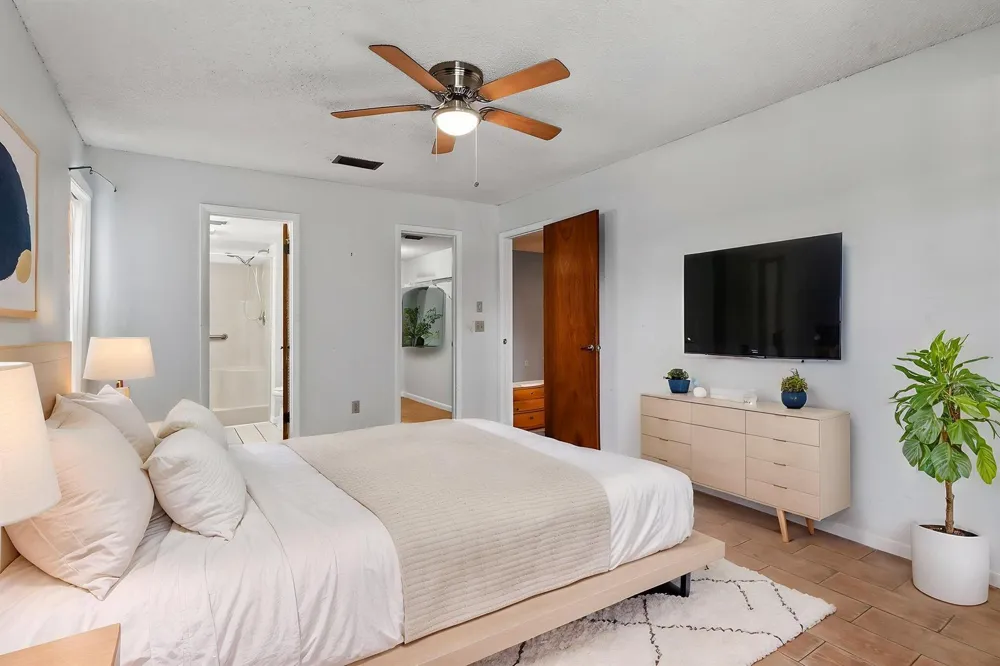 8387 SE Croft Circle #Q3 Hobe Sound, FL 33455