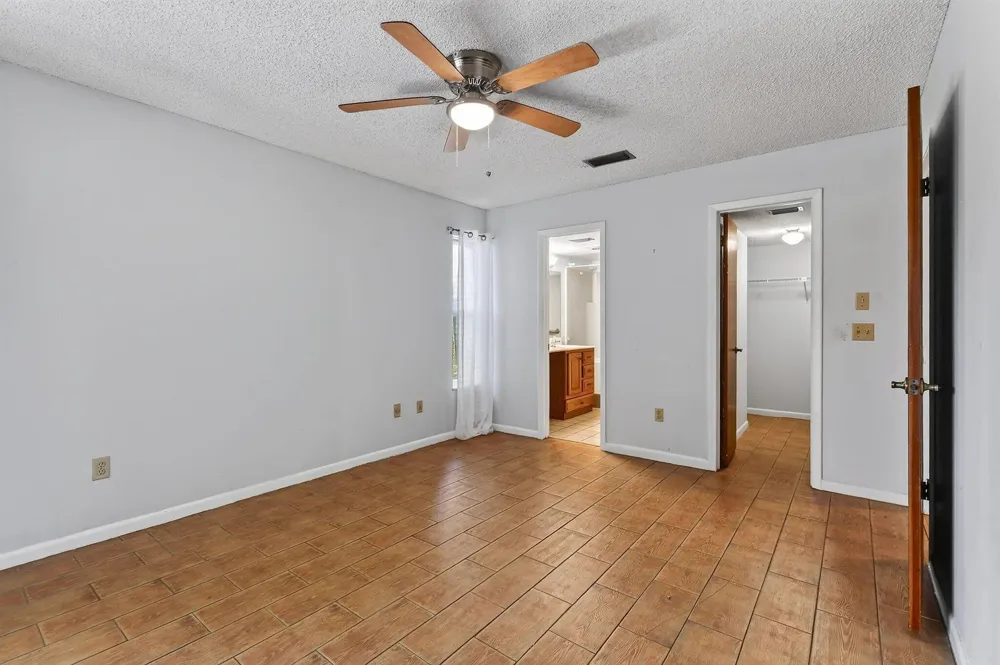 8387 SE Croft Circle #Q3 Hobe Sound, FL 33455