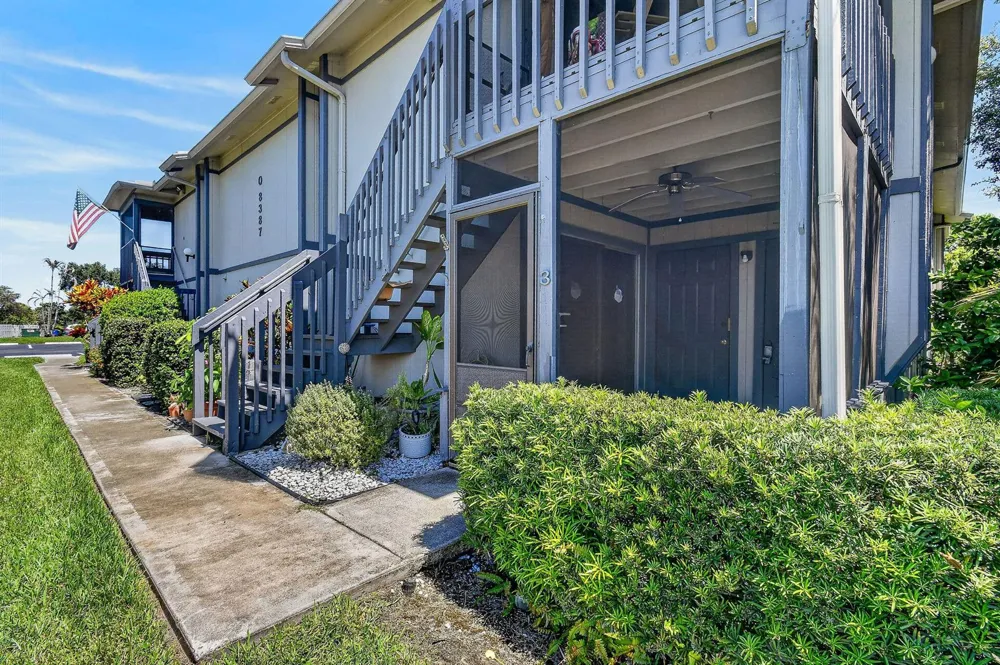 8387 SE Croft Circle #Q3 Hobe Sound, FL 33455