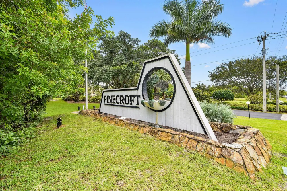 8387 SE Croft Circle #Q3 Hobe Sound, FL 33455