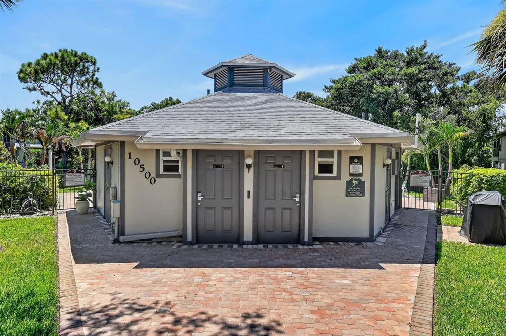 8387 SE Croft Circle #Q3 Hobe Sound, FL 33455