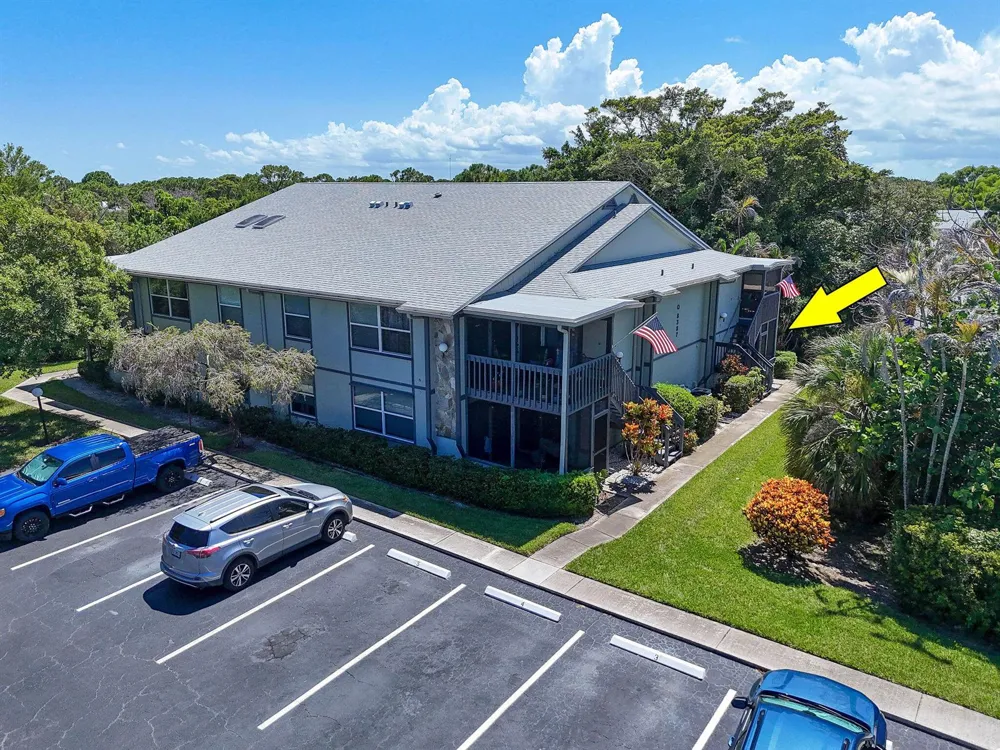 8387 SE Croft Circle #Q3 Hobe Sound, FL 33455