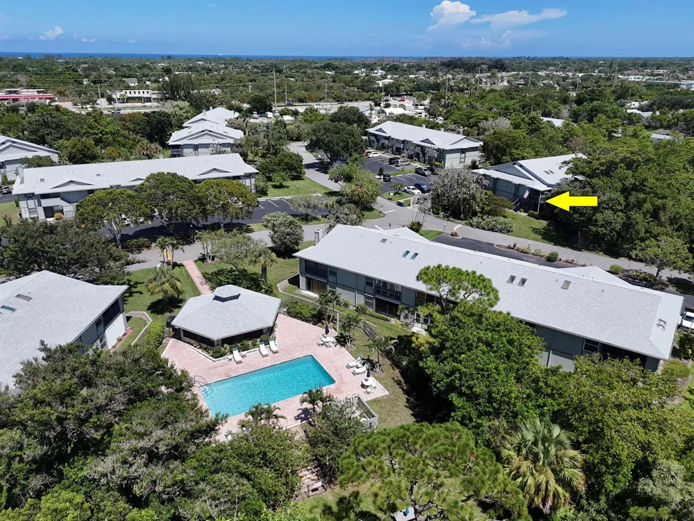 8387 SE Croft Circle #Q3 Hobe Sound, FL 33455