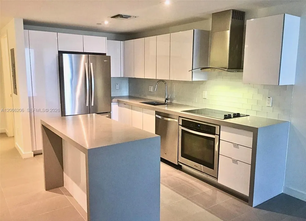 1600 NE 1st Ave #1512 Miami, FL 33132