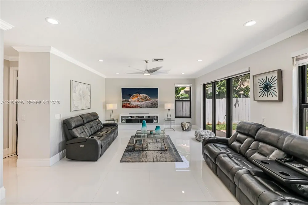 15533 SW 19th St Miramar, FL 33027