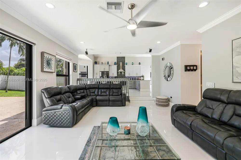 15533 SW 19th St Miramar, FL 33027