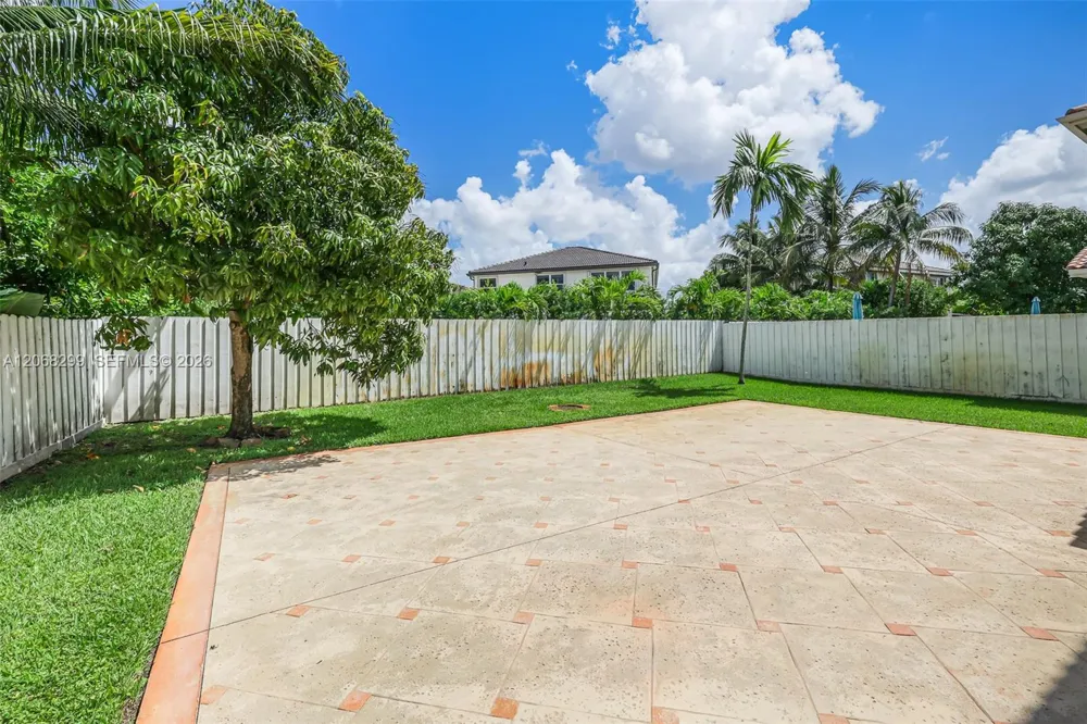 15533 SW 19th St Miramar, FL 33027