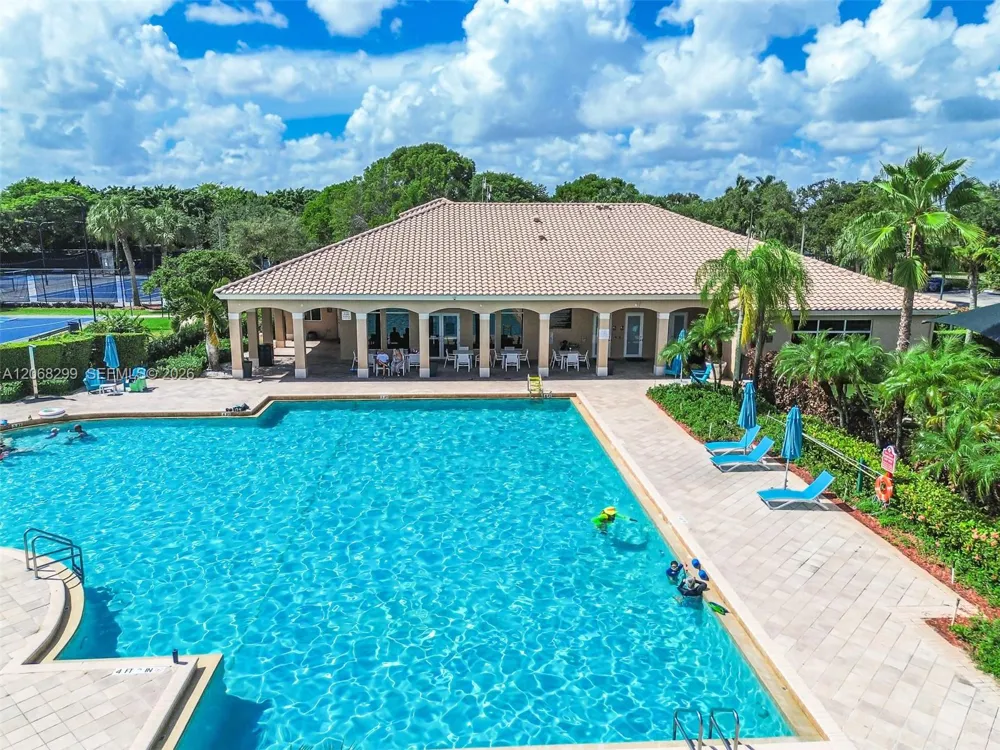 15533 SW 19th St Miramar, FL 33027
