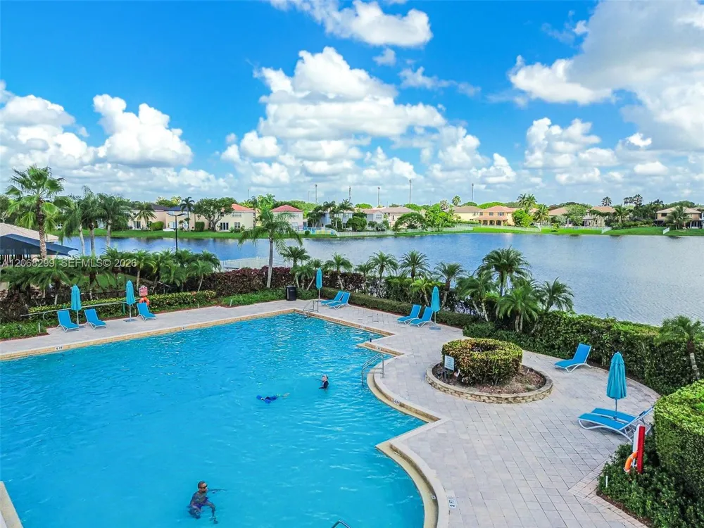 15533 SW 19th St Miramar, FL 33027