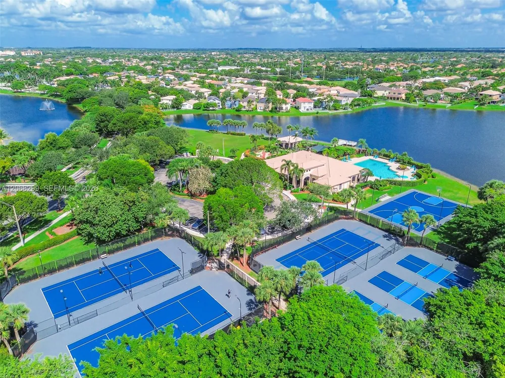 15533 SW 19th St Miramar, FL 33027