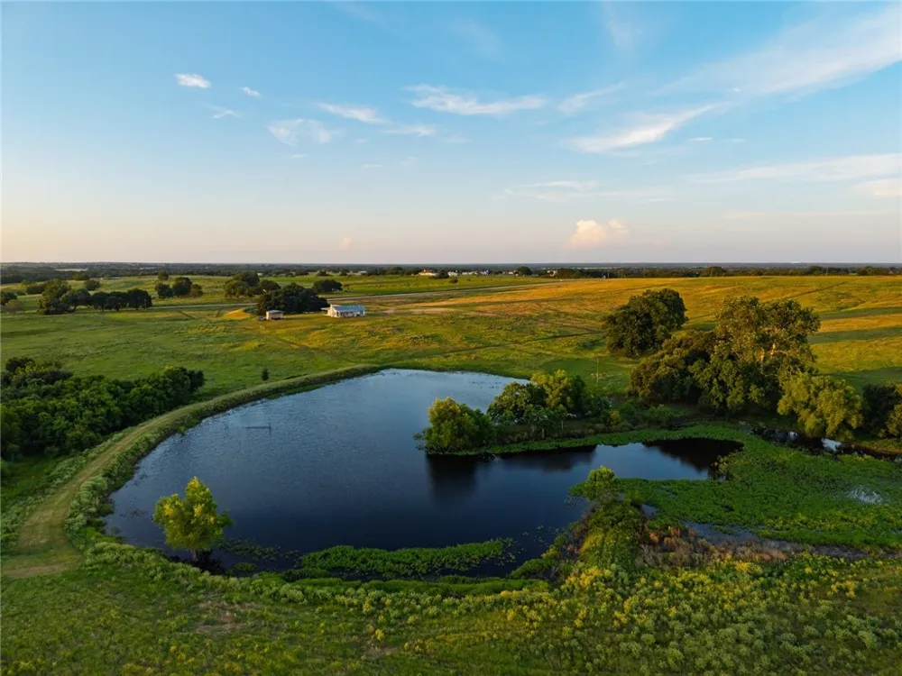 8531 Tottenham Road Chappell Hill, TX 77426