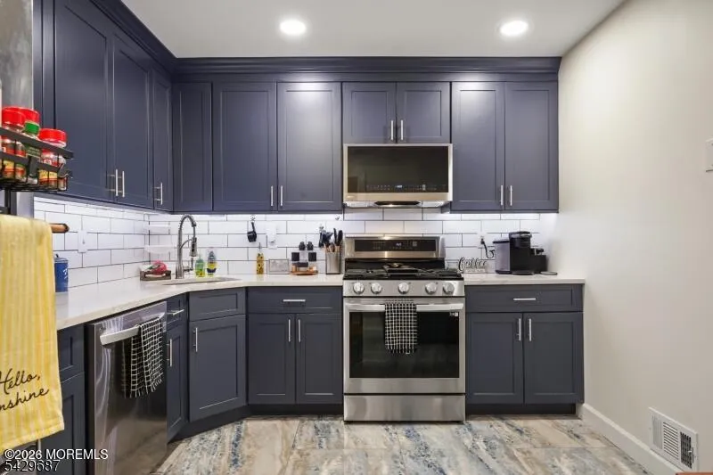 6 Amethyst Way Franklin Park, NJ 08823