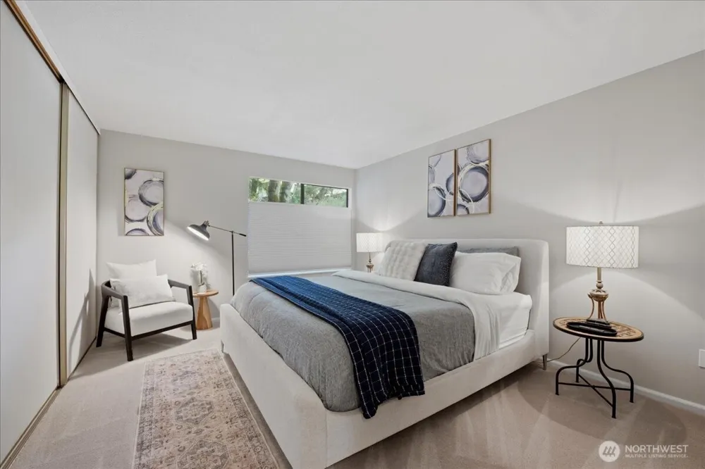 2920 76th Avenue SE #211 Mercer Island, WA 98040