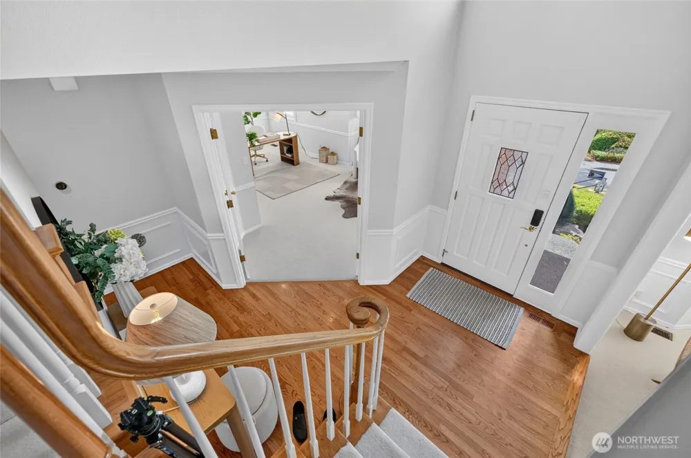 1010 106th Avenue SE Bellevue, WA 98004