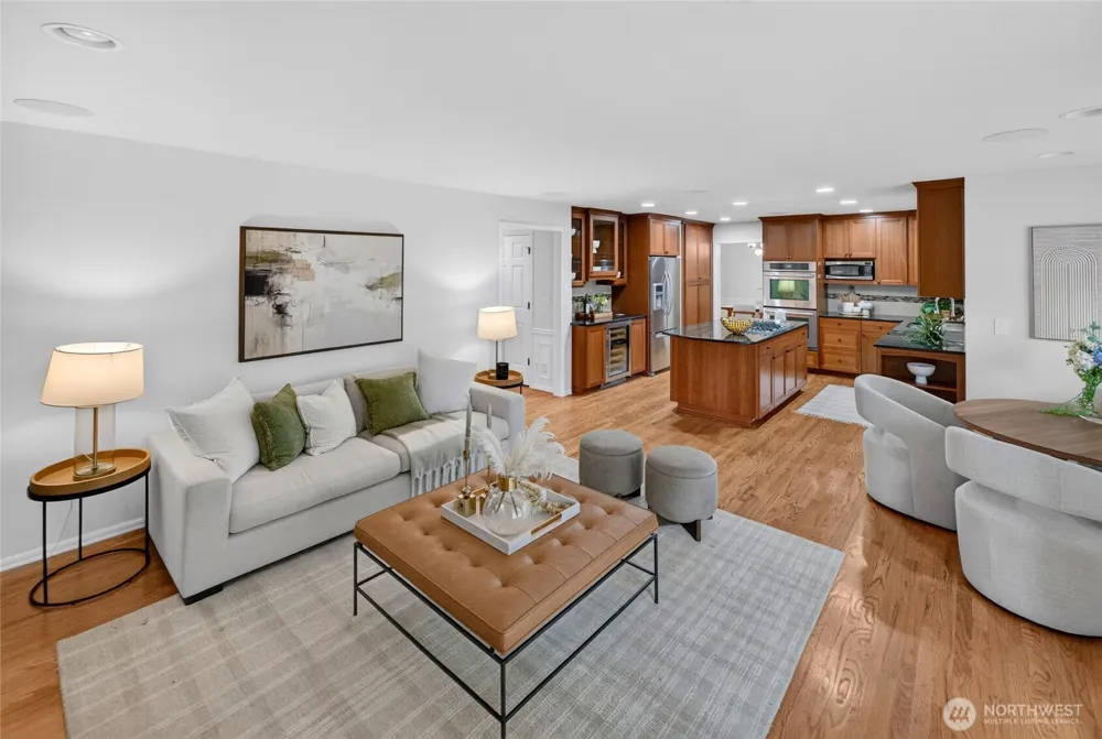 1010 106th Avenue SE Bellevue, WA 98004