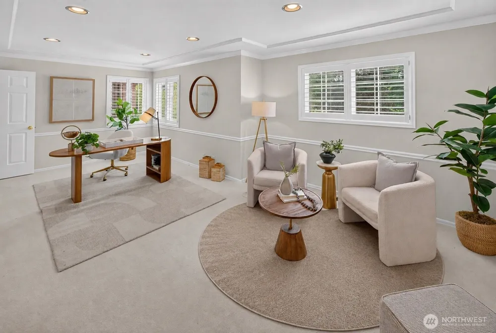 1010 106th Avenue SE Bellevue, WA 98004