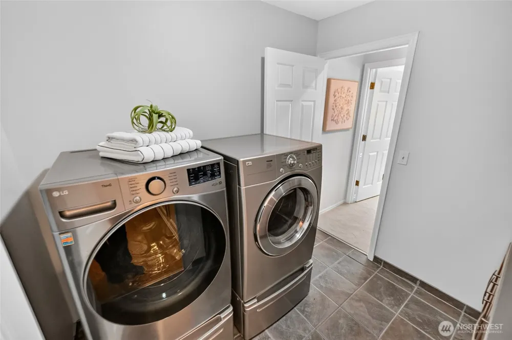 1010 106th Avenue SE Bellevue, WA 98004