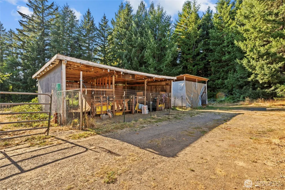 342 Chilvers Road Chehalis, WA 98532