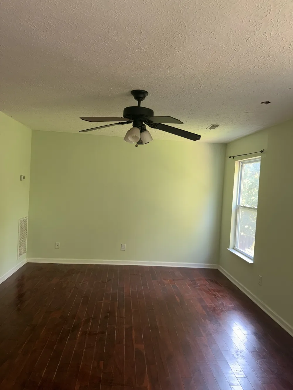 2420 Edencrest Dr Antioch, TN 37013
