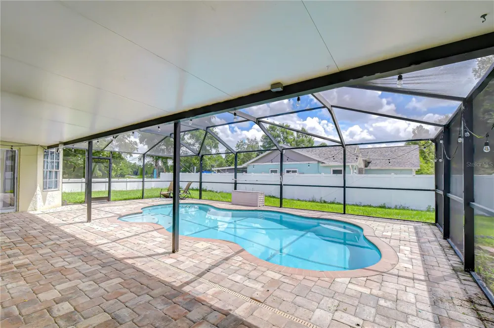 1108 DOCKSIDE DRIVE Lutz, FL 33559