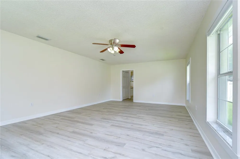 1108 DOCKSIDE DRIVE Lutz, FL 33559