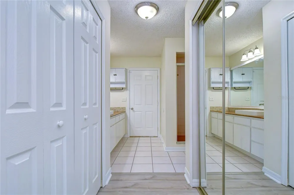 1108 DOCKSIDE DRIVE Lutz, FL 33559