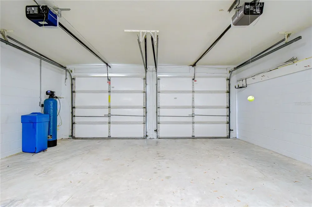 1108 DOCKSIDE DRIVE Lutz, FL 33559