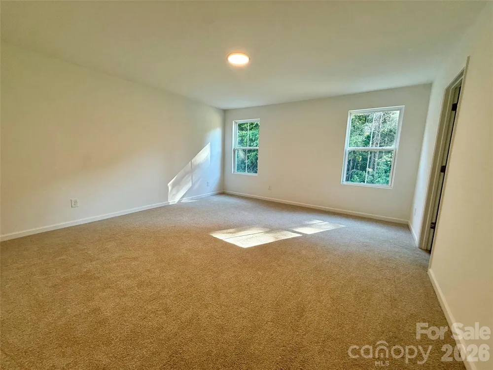1575 Solitude Court Kannapolis, NC 28081
