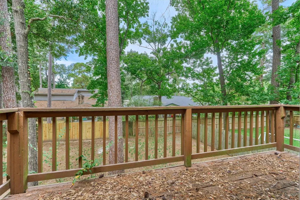 2051 Oak Shores Drive Kingwood, TX 77339