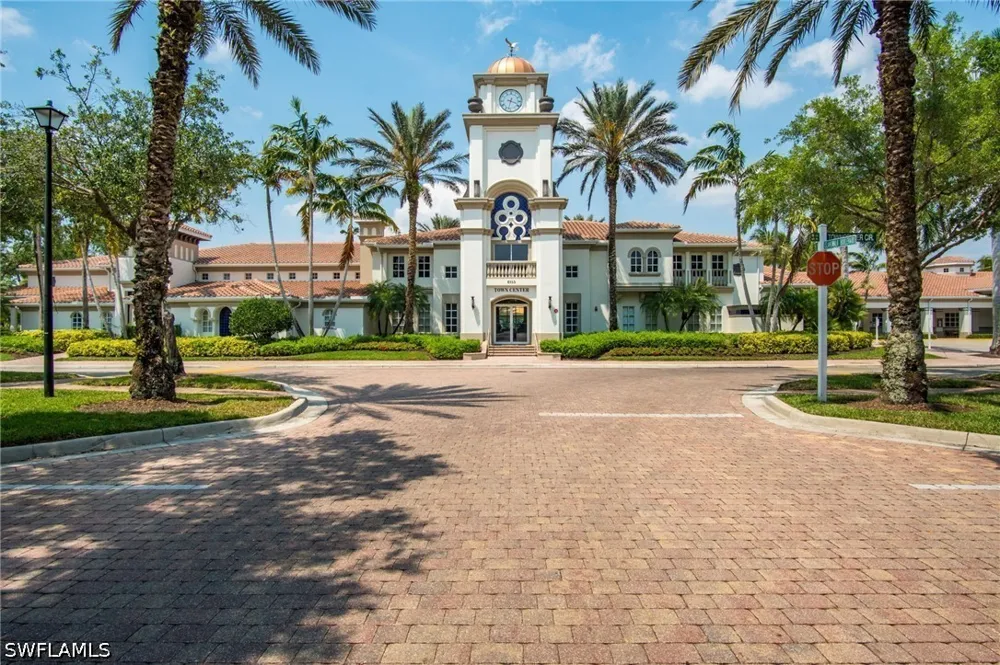 Ossabaw Way Naples, FL 34119