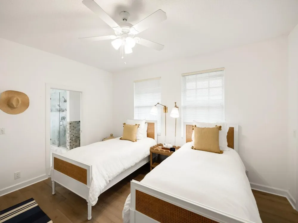 129 Brookhaven Court Palm Beach Gardens, FL 33418