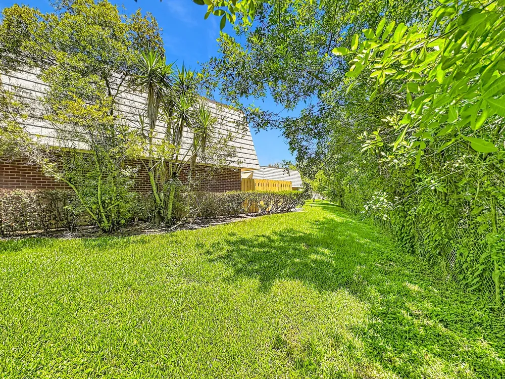 3192 SE BROOK STREET Stuart, FL 34997